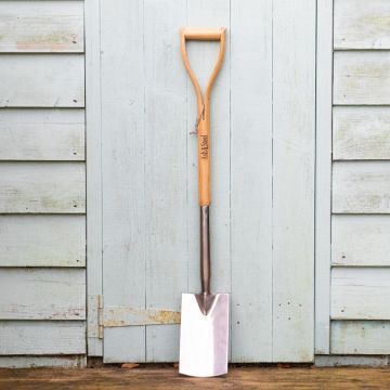 Ash & Steel: Heavy Duty Stainless Steel Garden Border Spade with Ash Handle